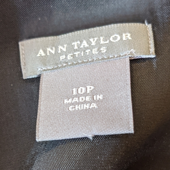 Black Knit Sleeveless Sheath with ruche detail at chest and waist - Picture 4 of 6